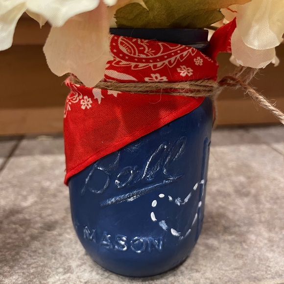 Farmhouse Mason Jar Painted Decor - Picture 7 of 9